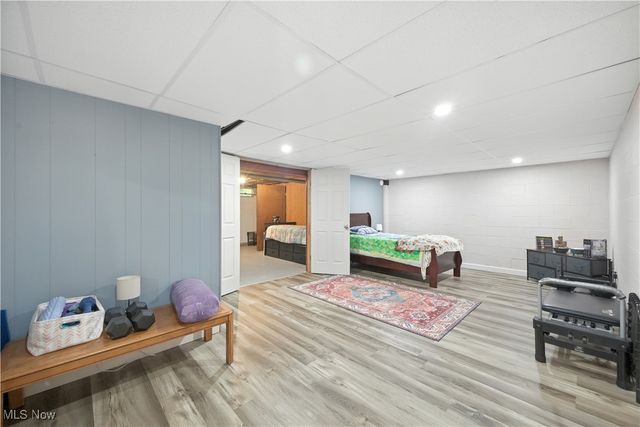 61 Lake Forest Drive, Hudson, OH 44236