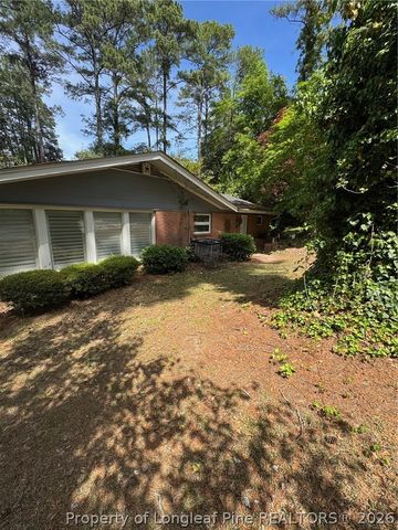 2224 Mirror Lake Dr Drive, Fayetteville, NC 28303