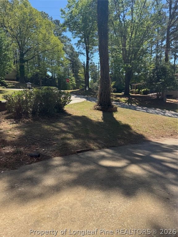2224 Mirror Lake Dr Drive, Fayetteville, NC 28303 — photo 16
