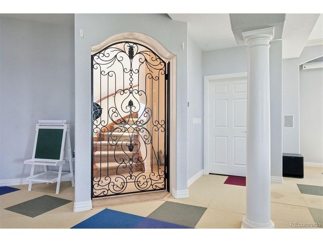 8926 Ridgepoint Way, Castle Pines, CO 80108
