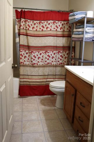 1012 N Canton Road, Canton, NC 28716