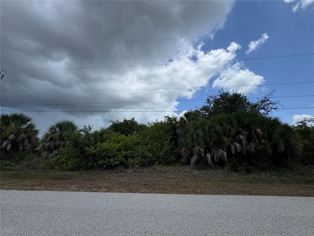 13224 KITCHENER AVENUE, Port Charlotte, FL 33981