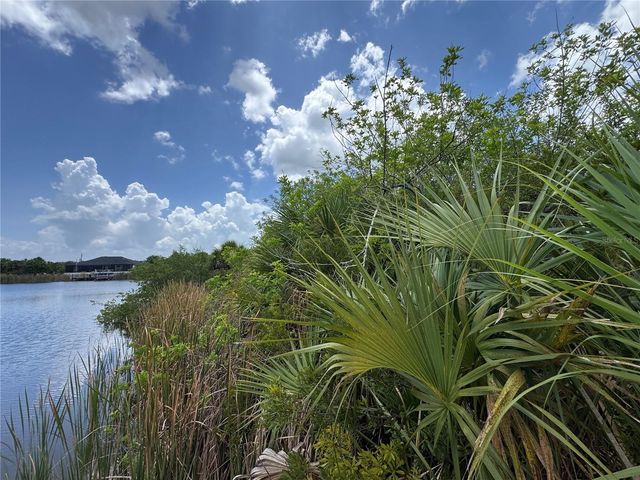 13224 KITCHENER AVENUE, Port Charlotte, FL 33981