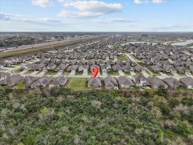 4939 Stoney Way Lane, League City, TX 77573