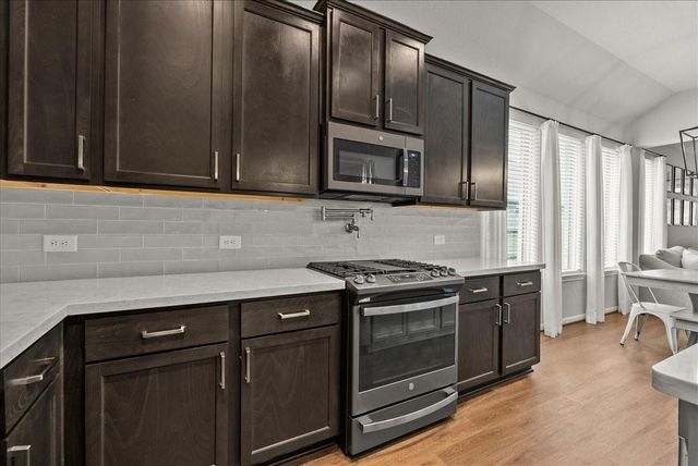 4939 Stoney Way Lane, League City, TX 77573