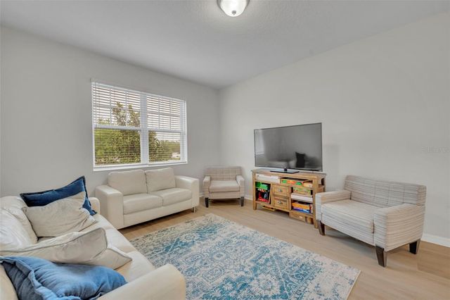 2748 PEONY DRIVE, Oviedo, FL 32766