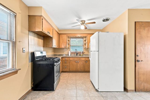 3919 Scoville Avenue, Stickney, IL 60402