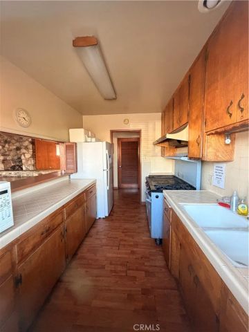 16511 Garfield D40, Paramount, CA 90723