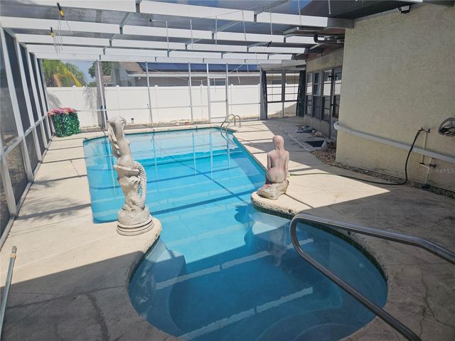 11557 124TH TERRACE, Largo, FL 33778