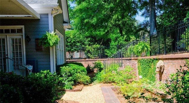 3440 Paces Ferry Circle SE, Smyrna, GA 30080