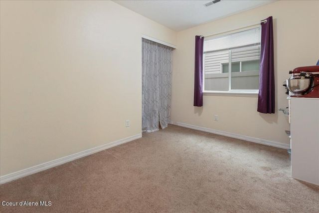1301 N Brookhaven Ln, Post Falls, ID 83854