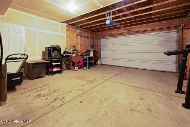 1301 N Brookhaven Ln, Post Falls, ID 83854