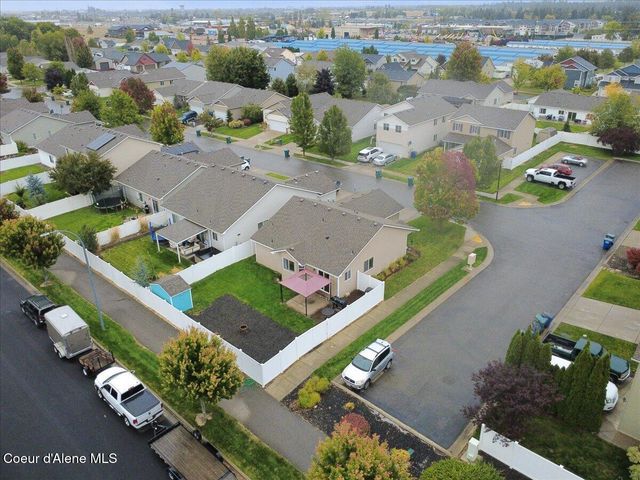 1301 N Brookhaven Ln, Post Falls, ID 83854