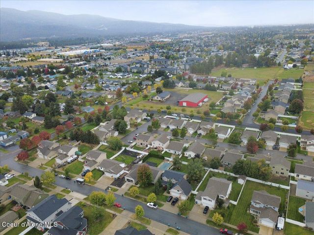 1301 N Brookhaven Ln, Post Falls, ID 83854