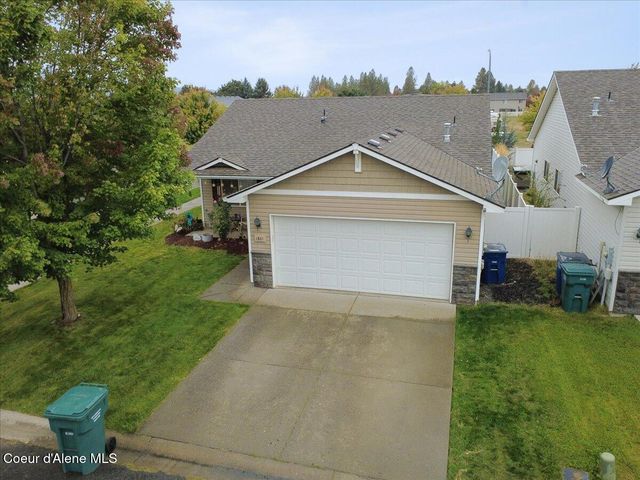 1301 N Brookhaven Ln, Post Falls, ID 83854