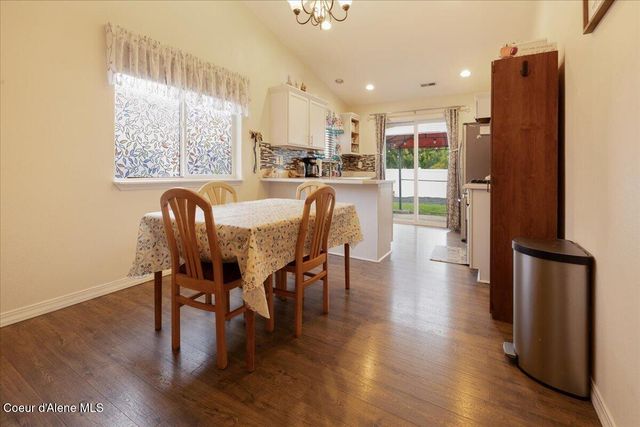 1301 N Brookhaven Ln, Post Falls, ID 83854