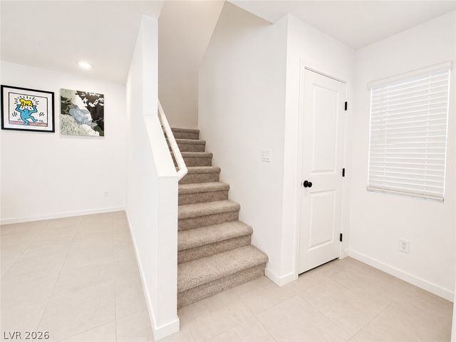 7623 Lush Oasis Avenue, Las Vegas, NV 89113
