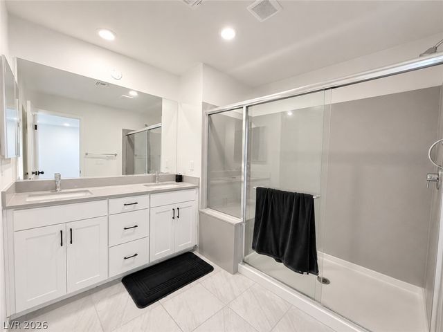 7623 Lush Oasis Avenue, Las Vegas, NV 89113