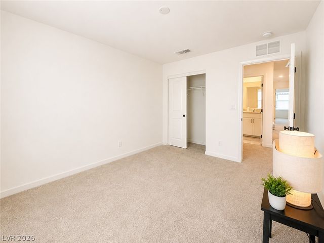 7623 Lush Oasis Avenue, Las Vegas, NV 89113