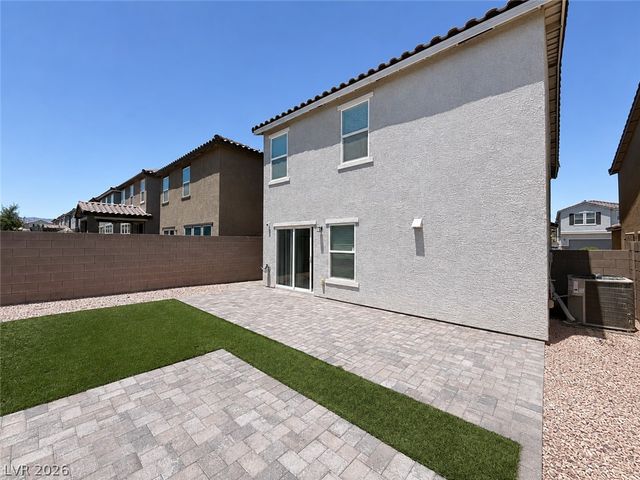 7623 Lush Oasis Avenue, Las Vegas, NV 89113