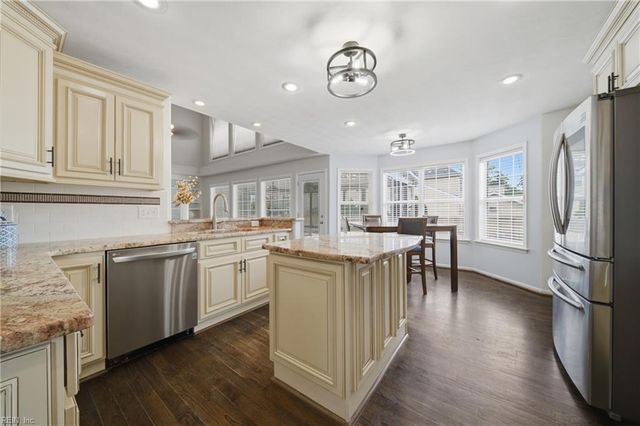 2524 Windy Pines BND, Virginia Beach, VA 23456