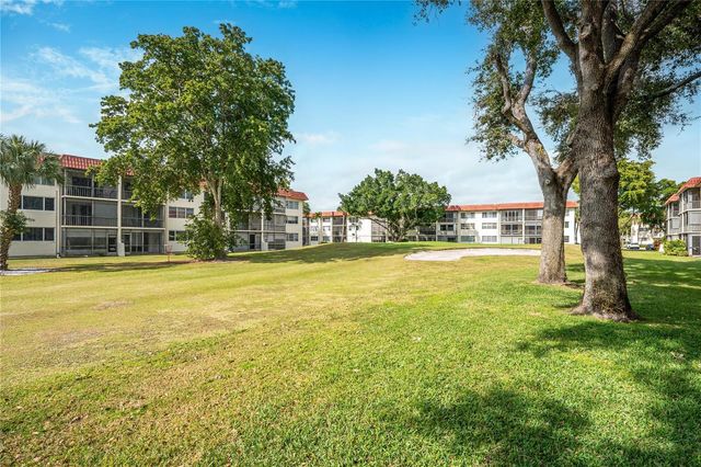 811 S Hollybrook Drive 301, Pembroke Pines, FL 33025