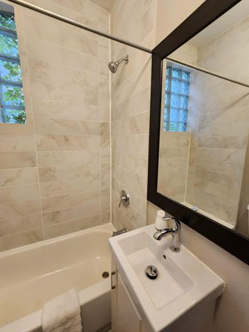 1274 Edgerton Street, Saint Paul, MN 55130