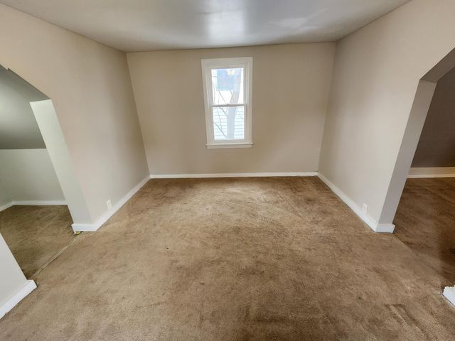 1274 Edgerton Street, Saint Paul, MN 55130