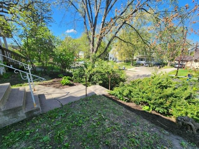 1274 Edgerton Street, Saint Paul, MN 55130
