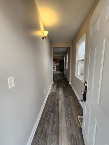 1274 Edgerton Street, Saint Paul, MN 55130