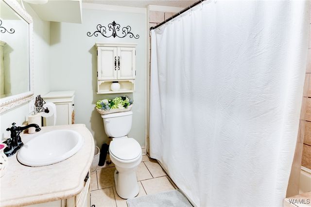 21181 Max Vintson, Northport, AL 35475