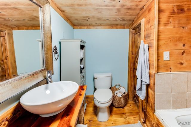 21181 Max Vintson, Northport, AL 35475