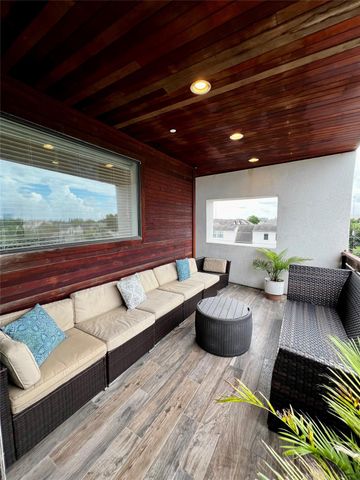 3218 N Crawford Street, Houston, TX 77004