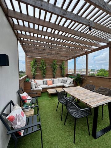 3218 N Crawford Street, Houston, TX 77004