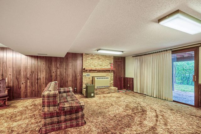 13151 Highway 13 S, Savage, MN 55378