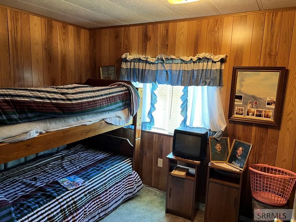 Image 11 of property listing at 433 Irwin North Road, Irwin, ID 83428