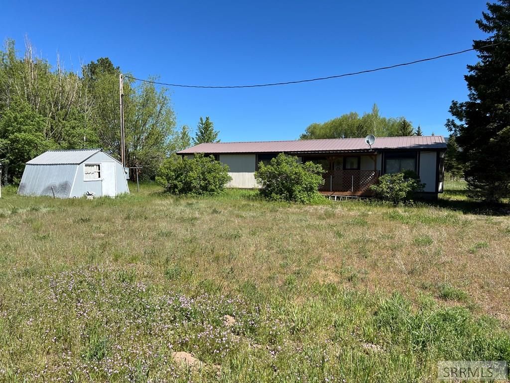 Image 3 of property listing at 433 Irwin North Road, Irwin, ID 83428