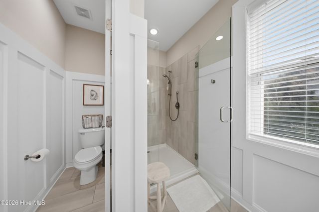 306 Oceanaire Lane, Surf City, NC 28445