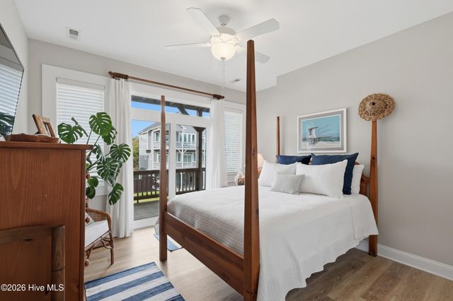 306 Oceanaire Lane, Surf City, NC 28445