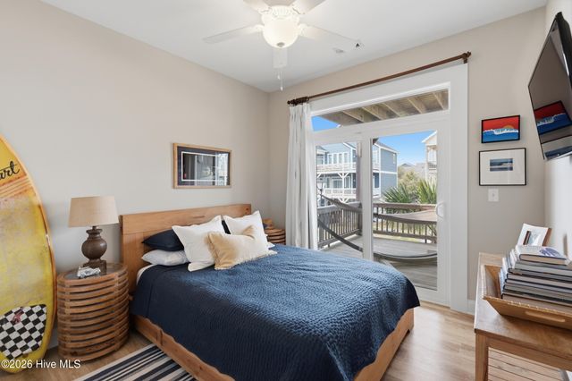 306 Oceanaire Lane, Surf City, NC 28445