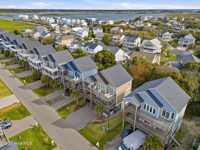 306 Oceanaire Lane, Surf City, NC 28445
