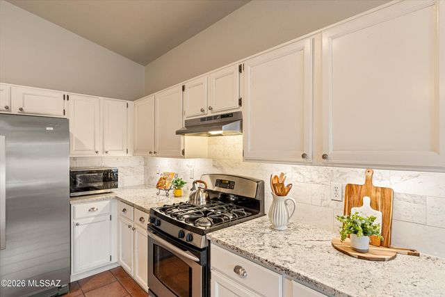 233 S London Station Road, Tucson, AZ 85748