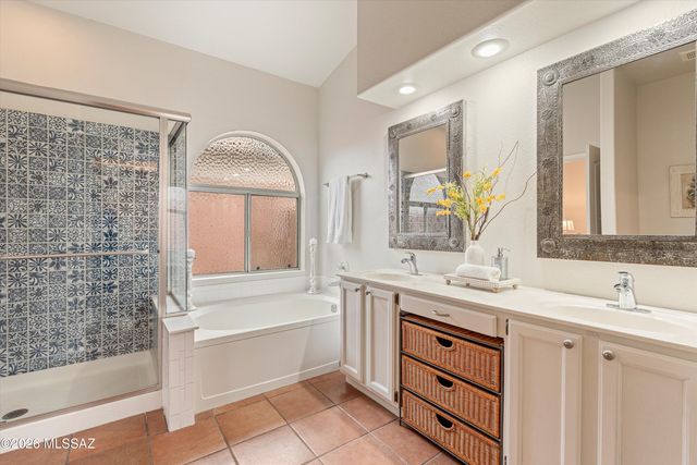 233 S London Station Road, Tucson, AZ 85748