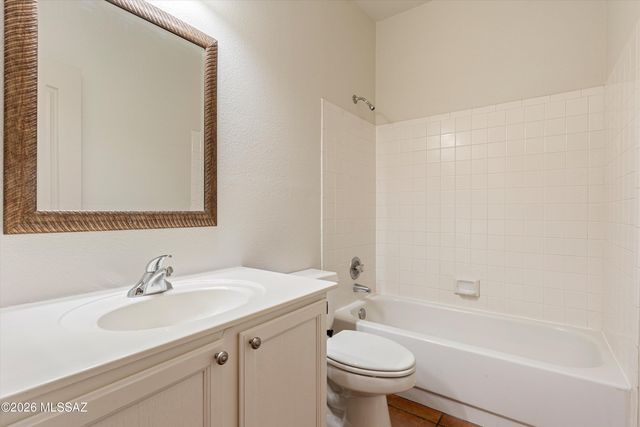 233 S London Station Road, Tucson, AZ 85748