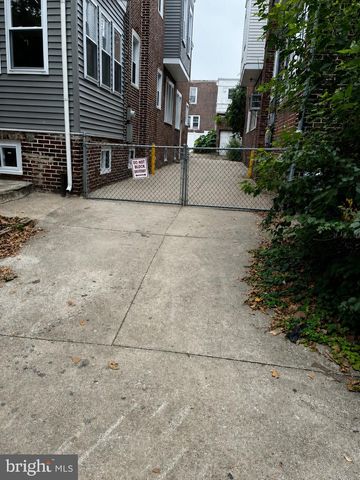 1530 WILDWOOD AVE, Camden, NJ 08103