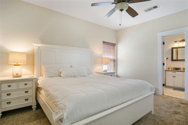 988 Gulf Road, Crystal Beach, TX 77650