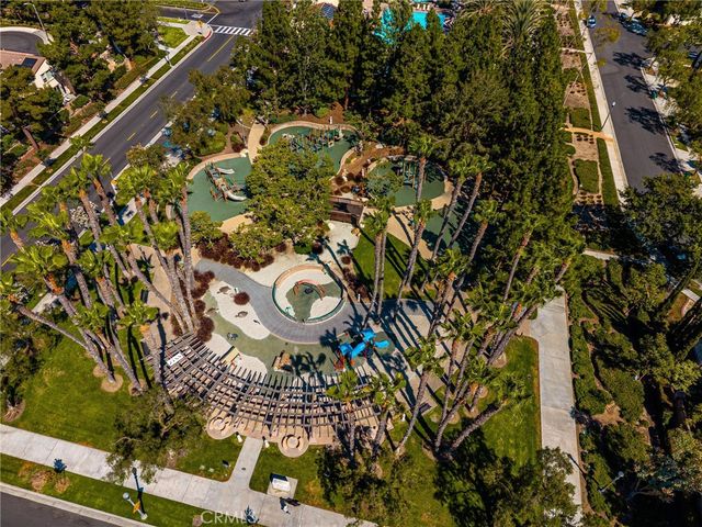 6 Thorn Hill, Irvine, CA 92602