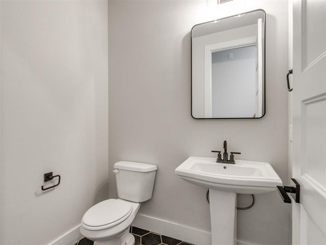 2217 Winter Creek Boulevard, Blanchard, OK 73010