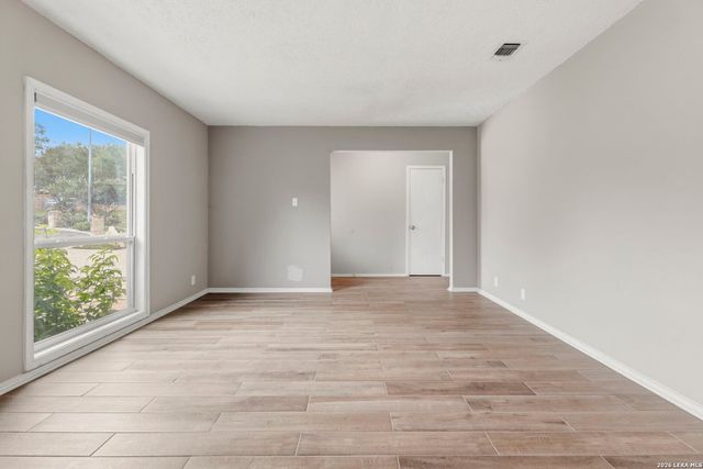 5010 Hawk Nest, San Antonio, TX 78250
