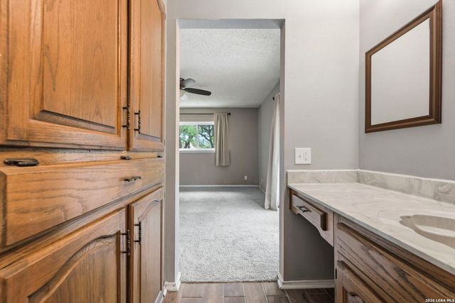 5010 Hawk Nest, San Antonio, TX 78250